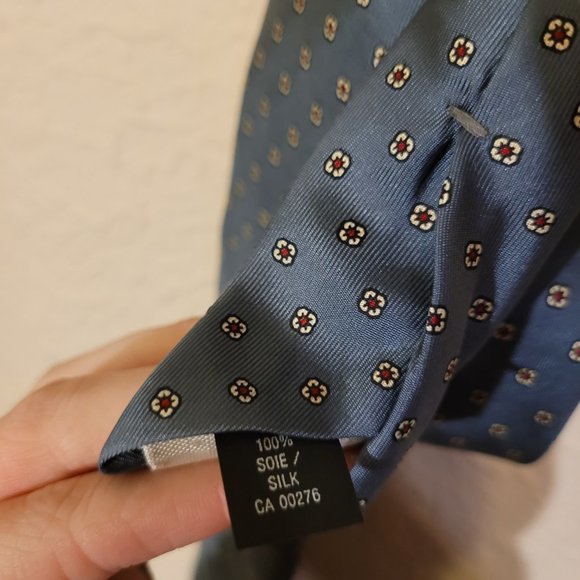 Vintage Louis Feraud Silk Necktie - Picture 3 of 4